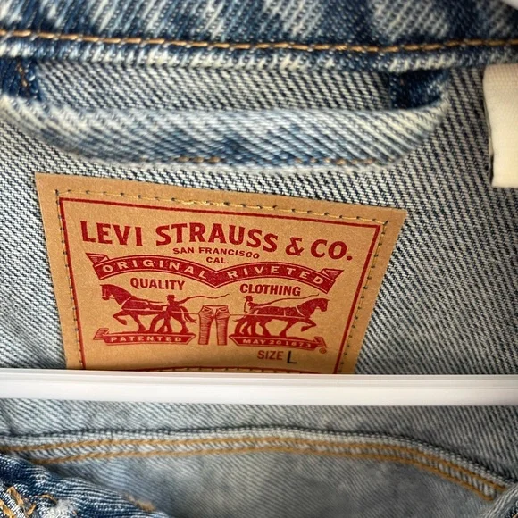 Levi Strauss oversize denim jacket - Picture 2 of 12